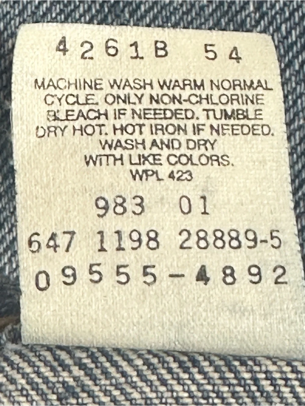 Vintage Levi’s 555 Guy’s Fit Straight Leg Light Wash Jeans 22W 1998